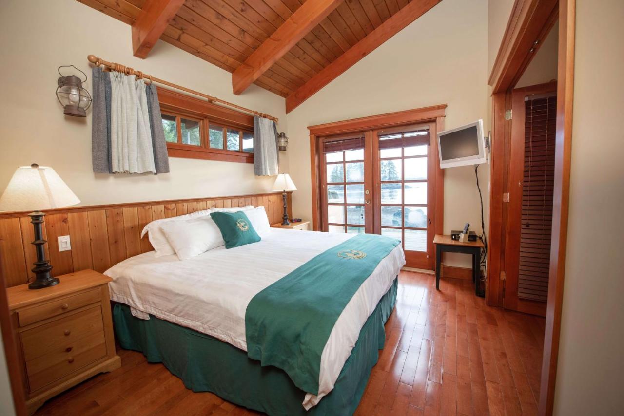 April Point Resort Quathiaski Cove Dış mekan fotoğraf