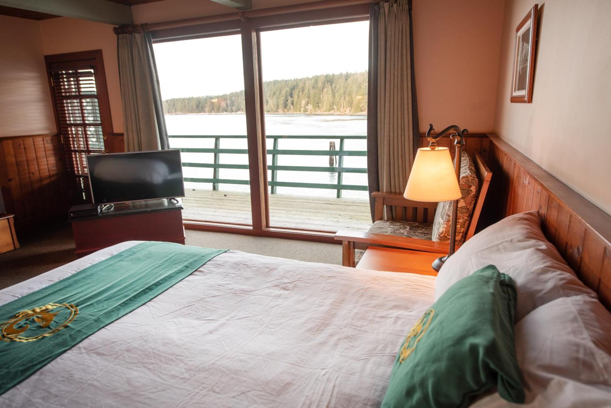 April Point Resort Quathiaski Cove Oda fotoğraf